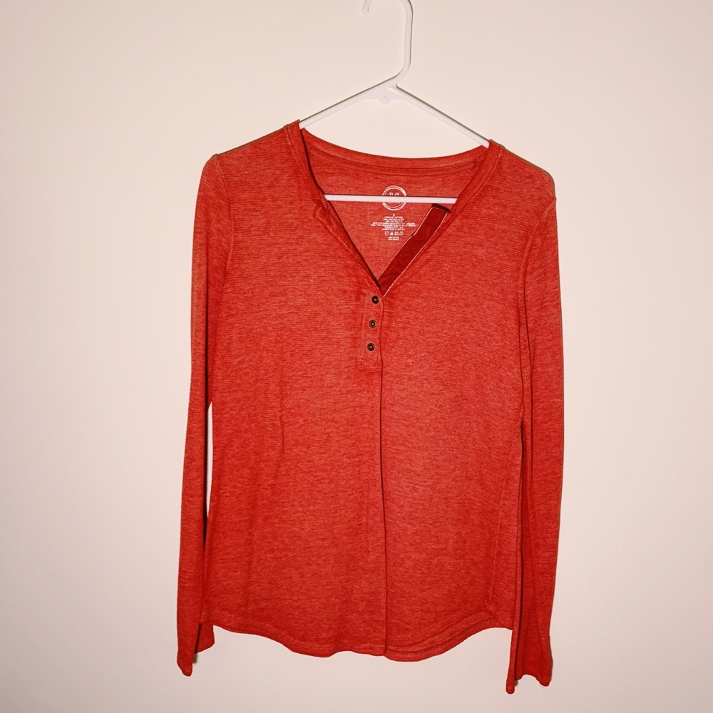 Long sleeve Henley tee